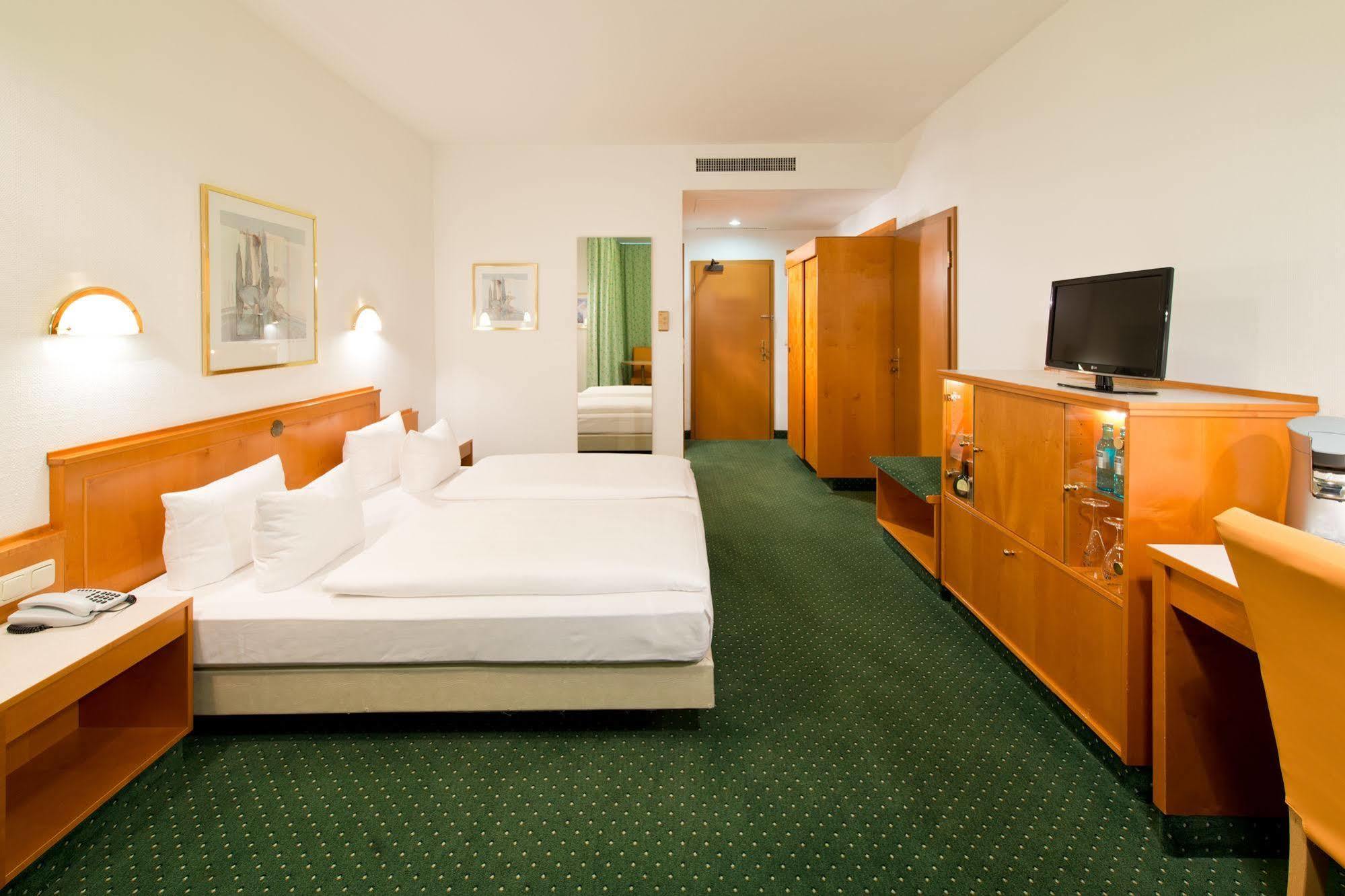 Taste Hotel كولمباخ المظهر الخارجي الصورة